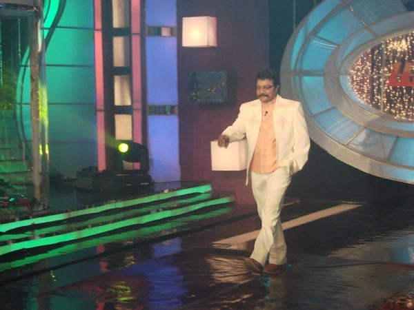 Sai Kumars - WOW Game Show Stills  - 15 / 18 photos